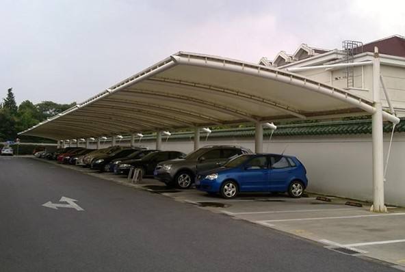 夏季如何維護(hù)膜結(jié)構(gòu)車棚？